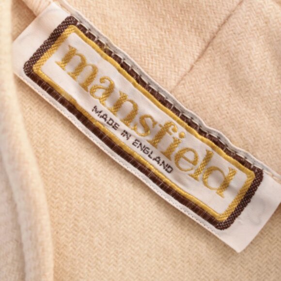 Unique vintage Mansfield cream wool wrap jacket coat - Picture 3 of 5